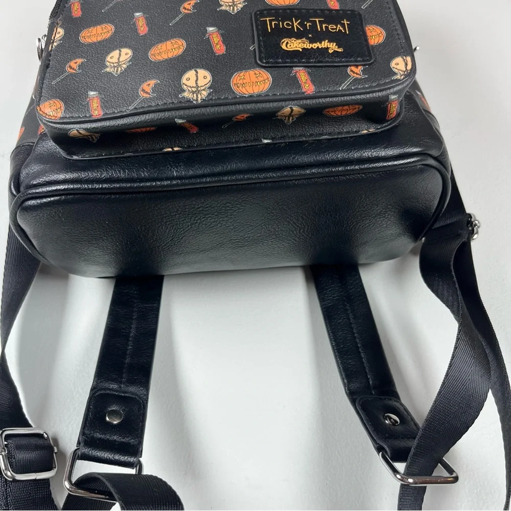 NWOT Trick 'R Treat Sam Halloween Pumpkin AOP Mini Black Backpack Bag